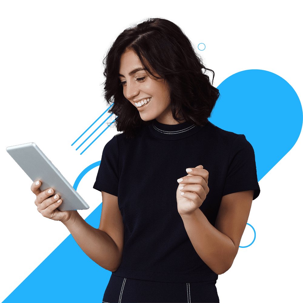 Frau mit Microsoft 365 Business Installation auf einem Tablet