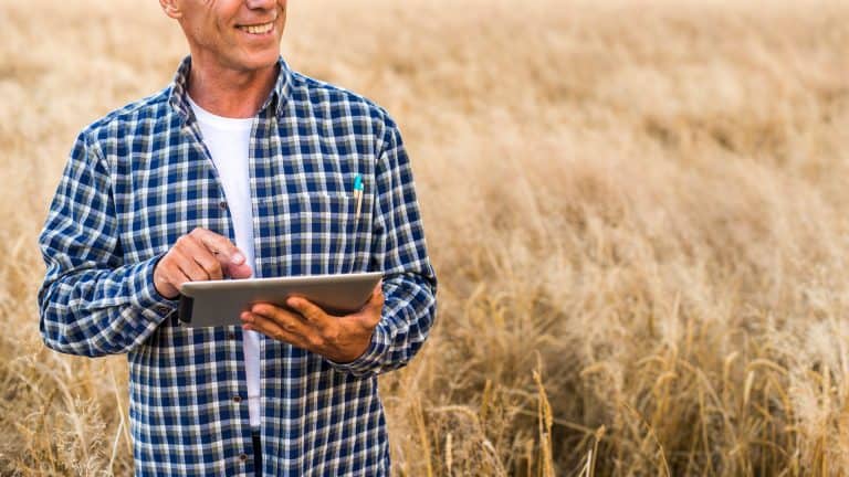 Digitale Arbeitszeiterfassung und Personaleinsatzplanung mit Software in der Landwirtschaft